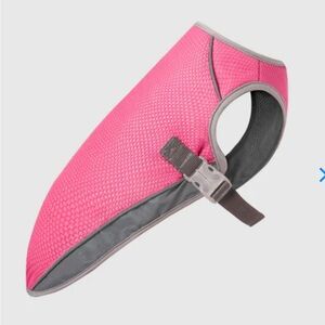 Canada Pooch Pink Cooling Vest